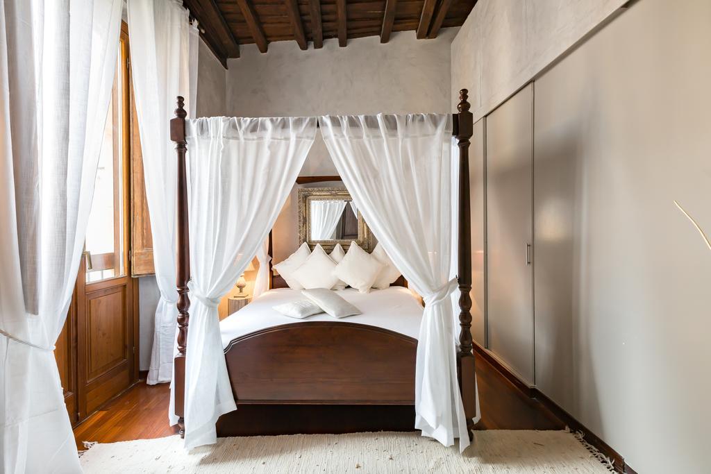 Colosseo Luxury Apartment Рим Екстер'єр фото