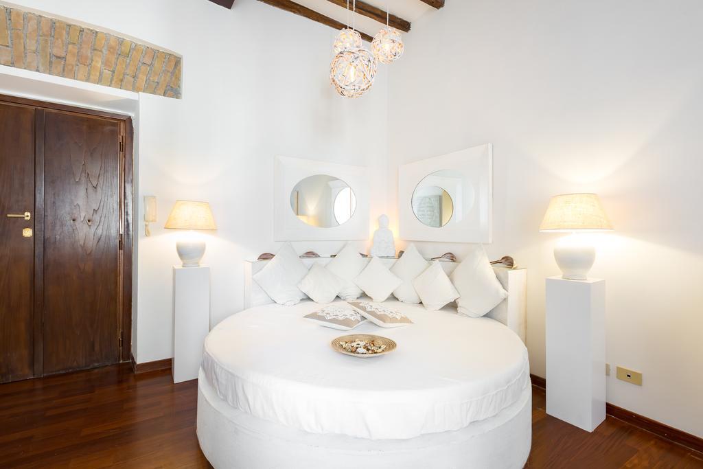 Colosseo Luxury Apartment Рим Екстер'єр фото